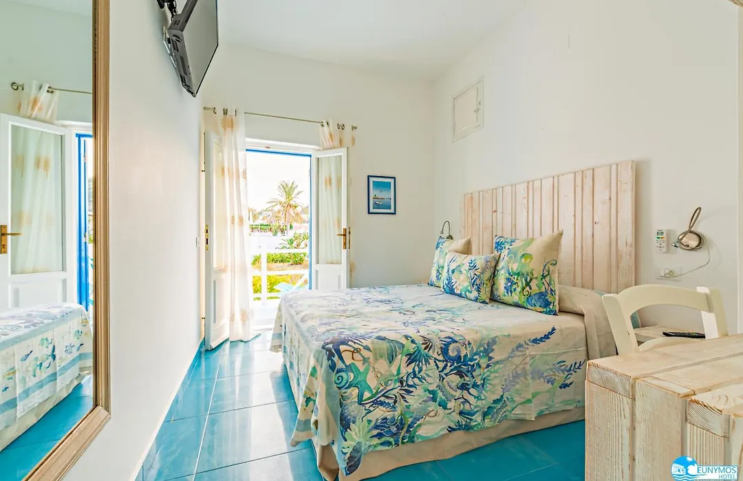 Eunymos Panarea-1
