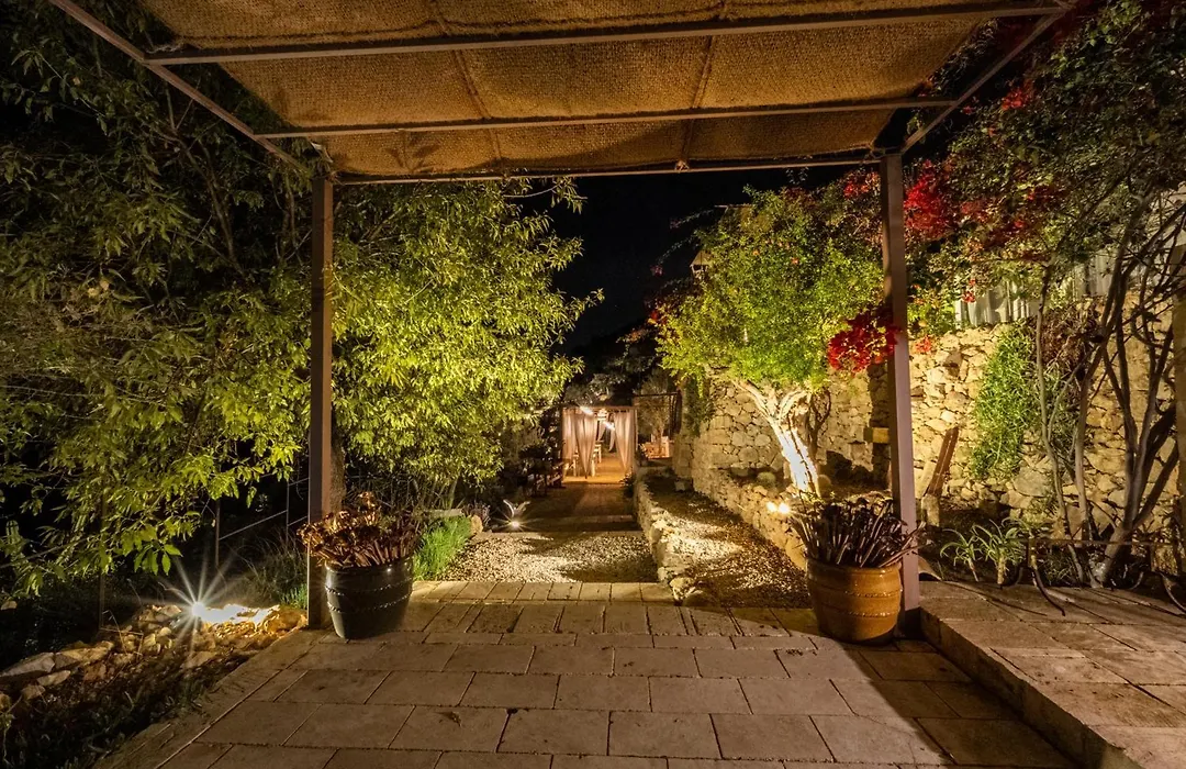 Azalo Country House-1