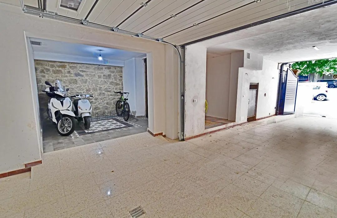 B&B Diana-1