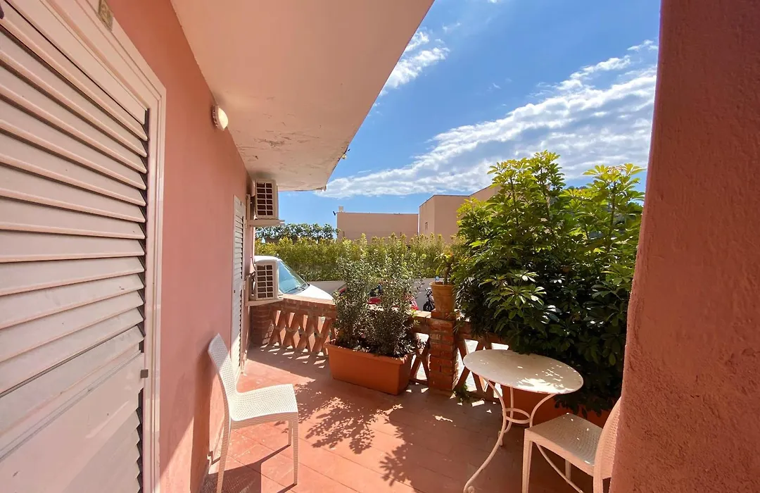 Hotel Villino Gallodoro-1