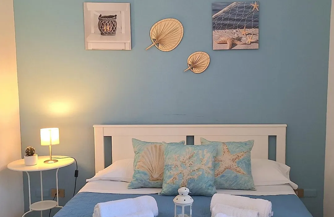 Sea Room Aspra-1