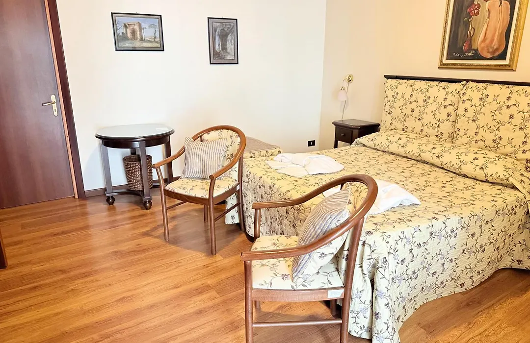 Hotel Archimede Ortigia-1