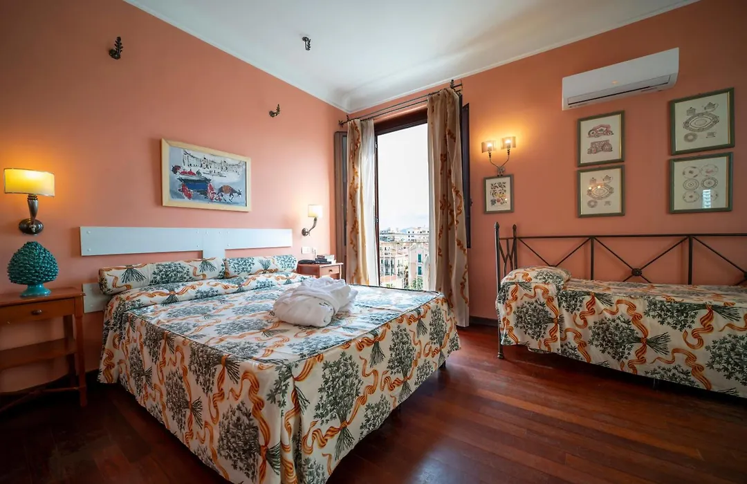 Hotel Vecchio Borgo-1