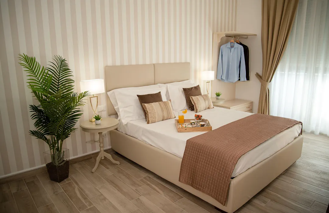 Porta Aragonese Luxury Rooms-1