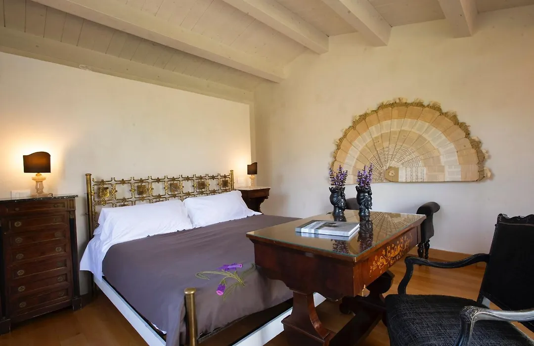 Zahir Country House Boutique Hotel Noto-1