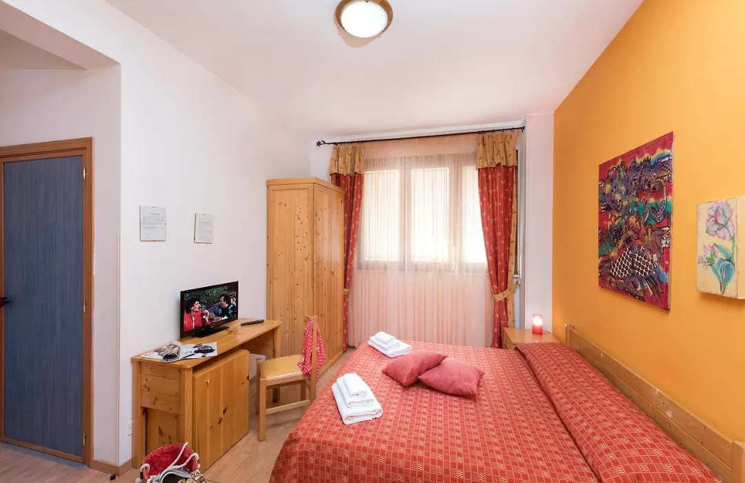 Hotel Halimeda-1