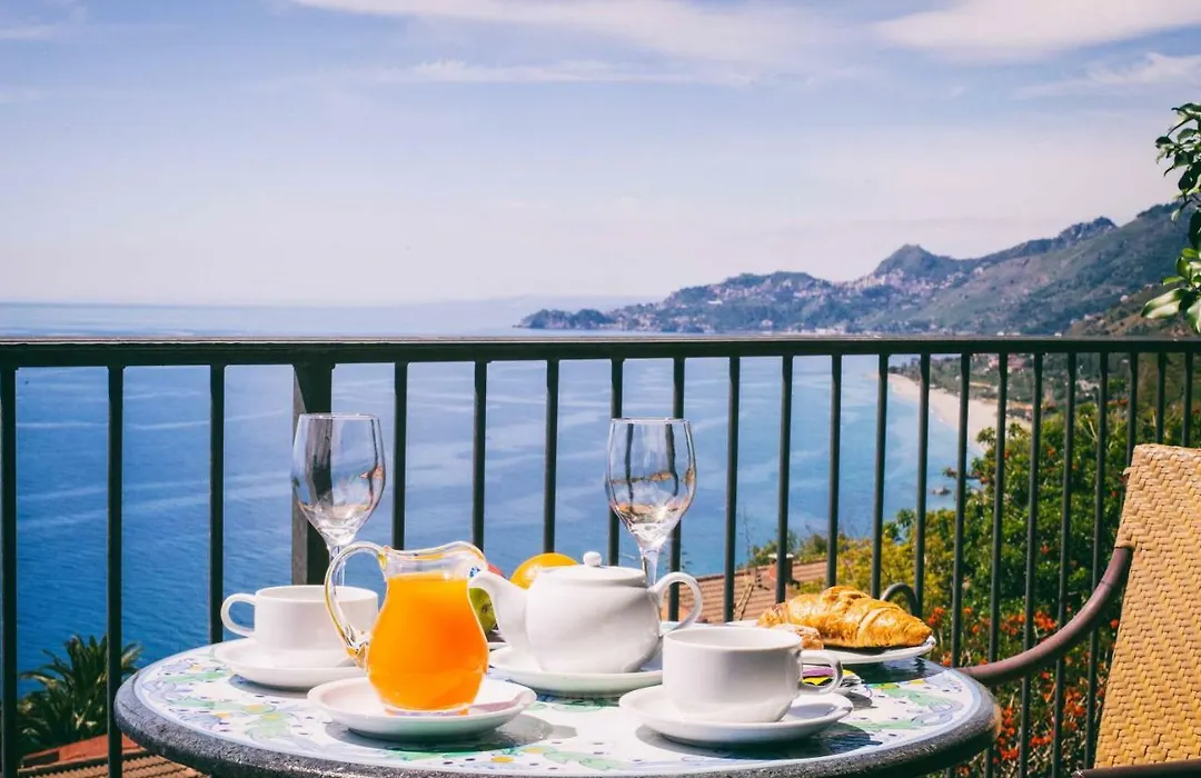 Capo Dei Greci Hotel Resort And Spa-1