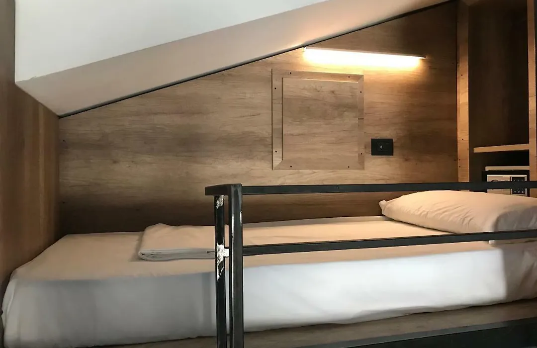 Eco Hostel-1