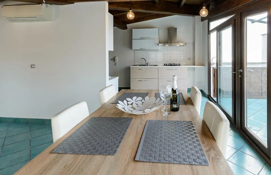 Sweet Taormina Apartment-1