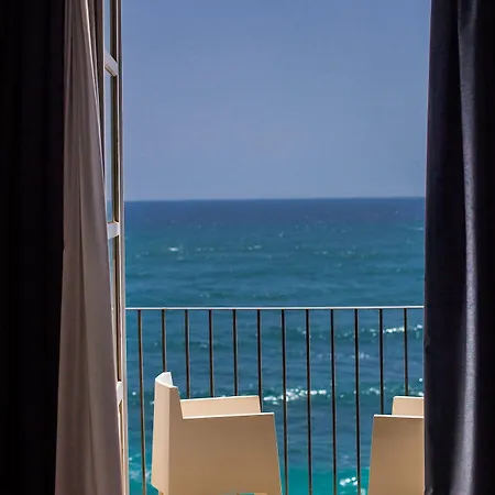 Royal Maniace Hotel-3