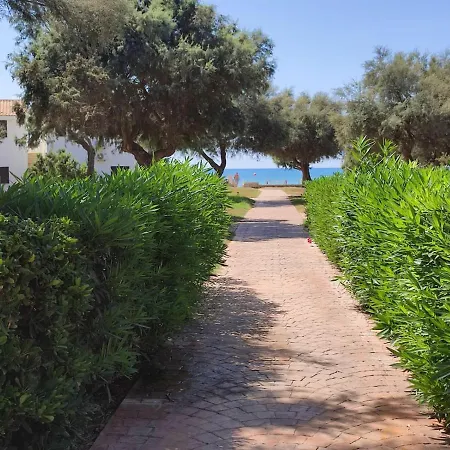 Kamarina Resort-2