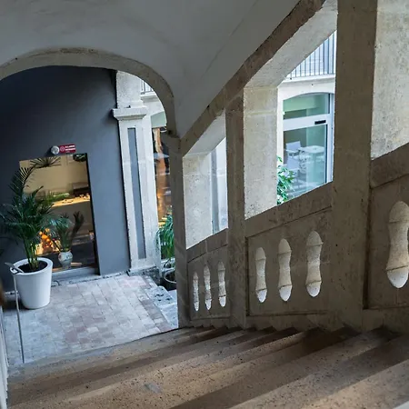 Palazzo Sangiorgio-2