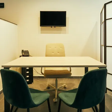 Hub Rooms-3