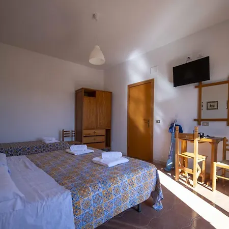 Hotel-Pensione 4 Stagioni-2