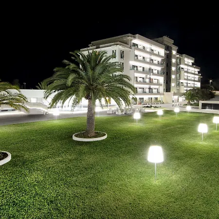 Hotel Santa Lucia Le Sabbie D'Oro-2