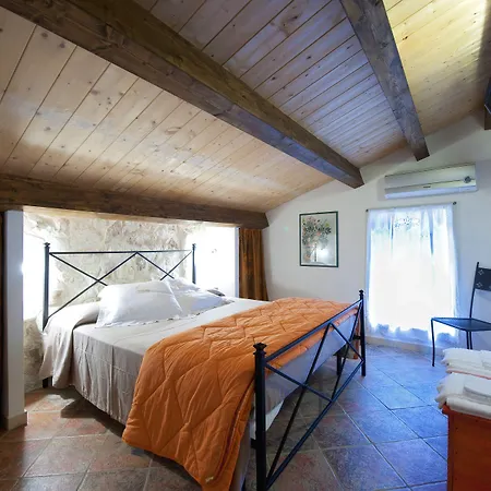 Le Case Dello Zodiaco albergo diffuso-2