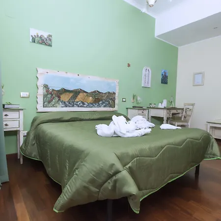 Stupor Mundi Bed&Breakfast-2