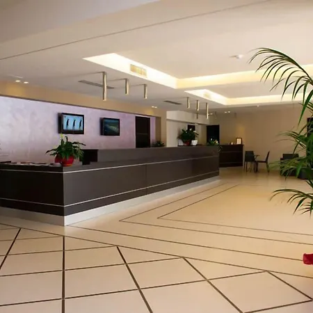 Elihotel-2