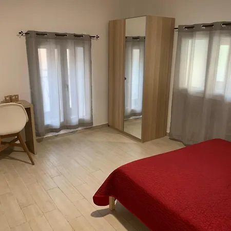 Mercede Rooms-3