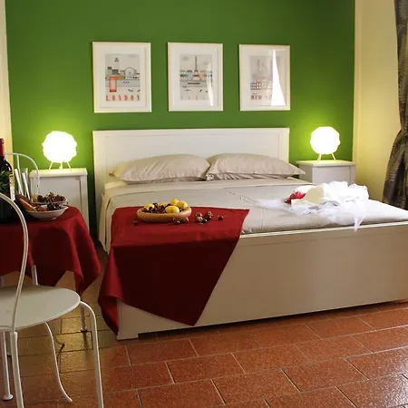 Retro Rooms-3
