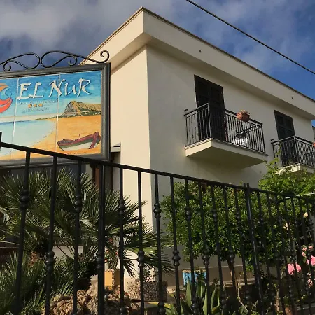El Nur Bed&Breakfast-3