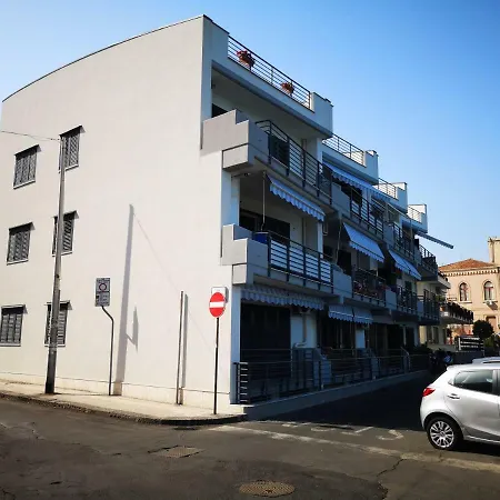 Il Castello di Aci-2