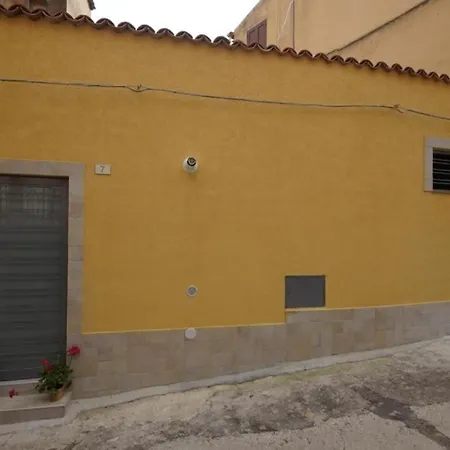 Locazione Turistica Domus Re-2