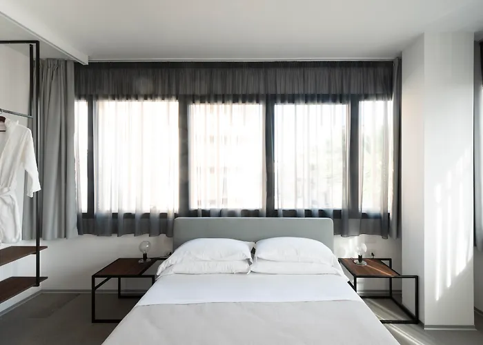 Alkamuri Posh Hotel e Spa