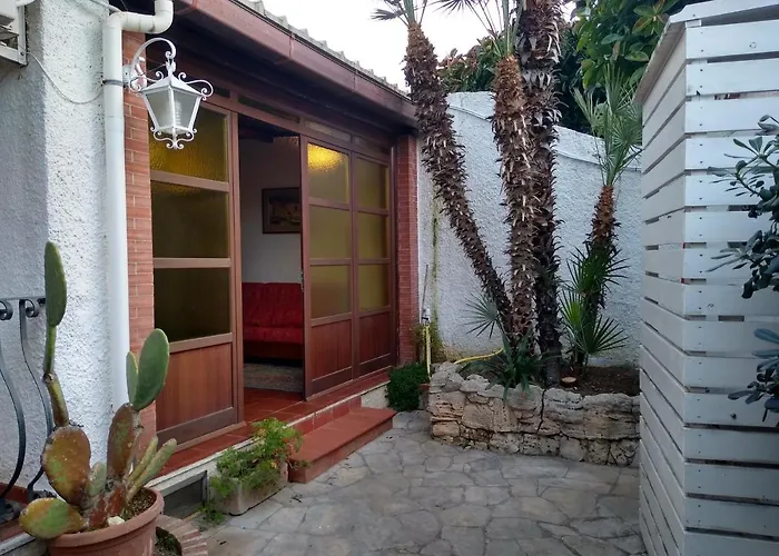 Liliana Home Beach