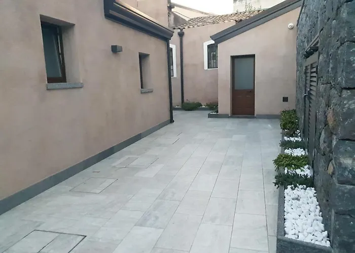 Aparthotel Mori Siciliani House Aci Castello