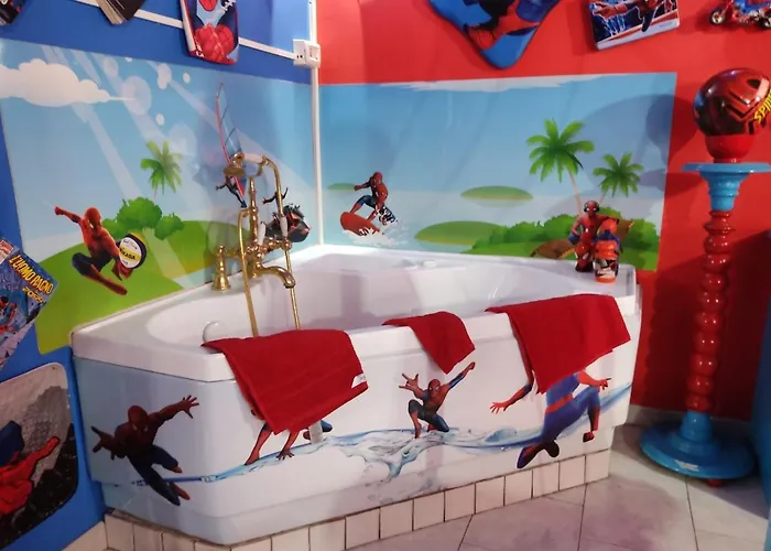 Spiderman House Hotel Catania