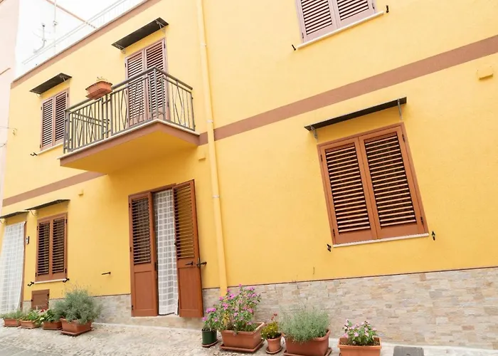Via San Bartolomeo primo piano e terrazzo
