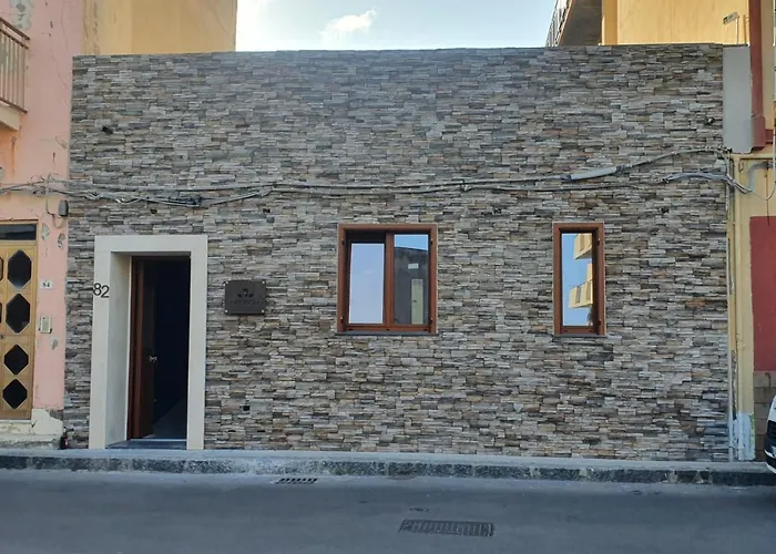 Opuntia Rooms