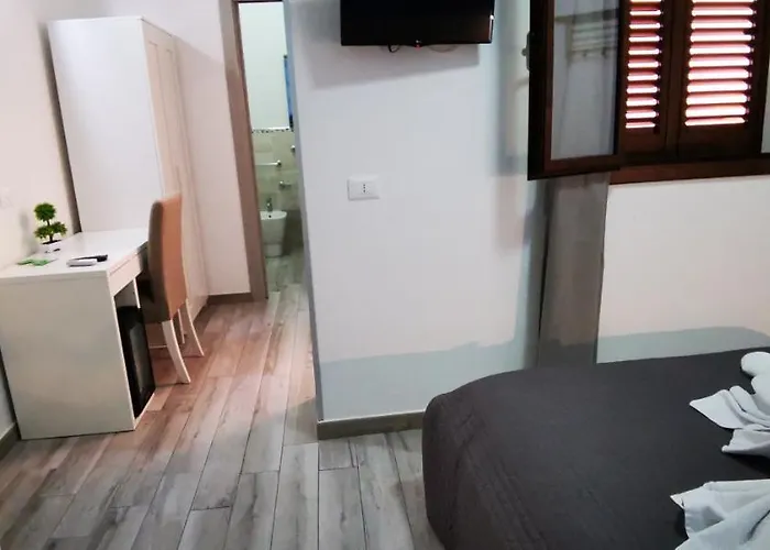 Perla Del Sud - Guest House