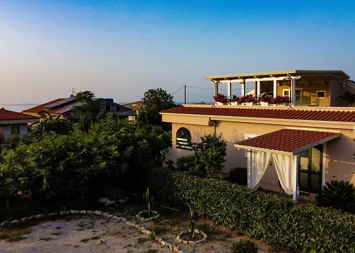 Michelino House