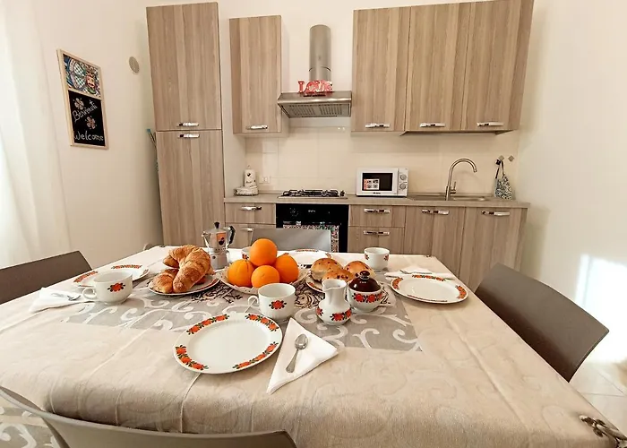 Marisol Apartment