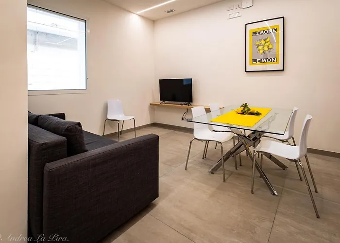 Sikelia Apartments