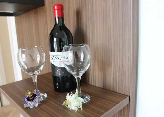 Maison De Cheeramie - Tourist Apartments Tra Mare E Etna