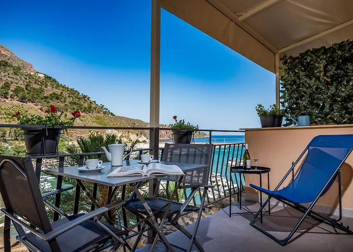 Suite Altamarea "Sea View Studios"