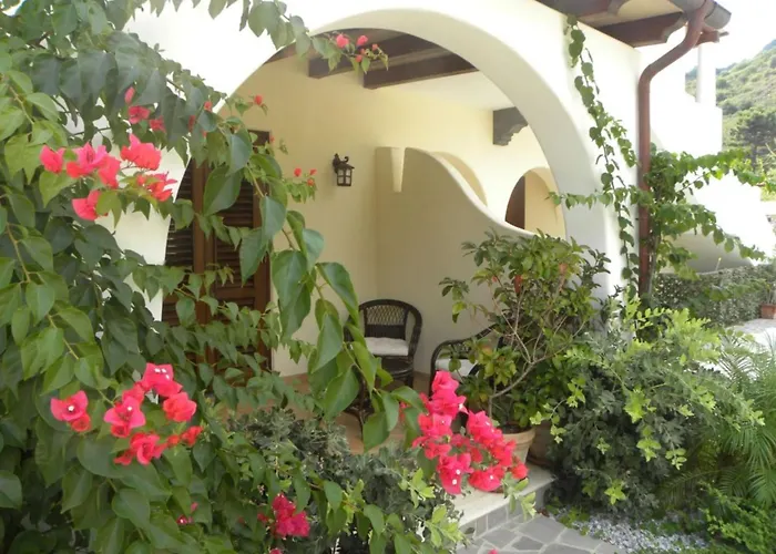 Hotel Borgo Eolie