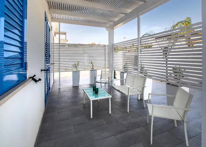 Onda Bianca Luxury Apartments