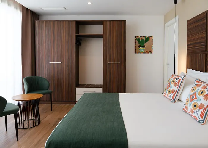 Elaia Rooms