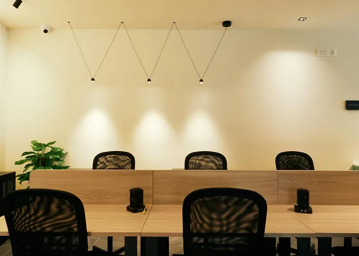 Hub Rooms Carini