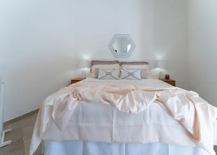 Cave Bianche Apartments