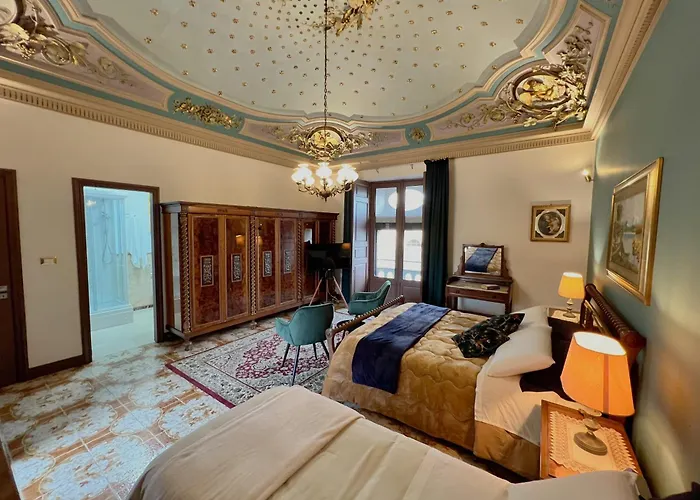 Allure Palace