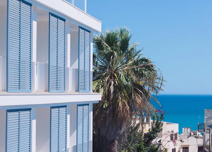 Hotel With Swimming Pool In Marinella Di Selinunte Just 300 Mt From The Sea