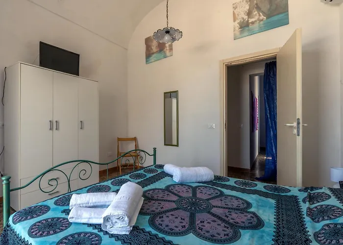 The Twins Rooms In Marettimo 1