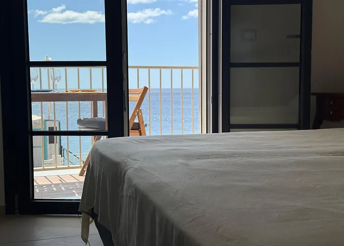 Honeymoon Suite Apartment
