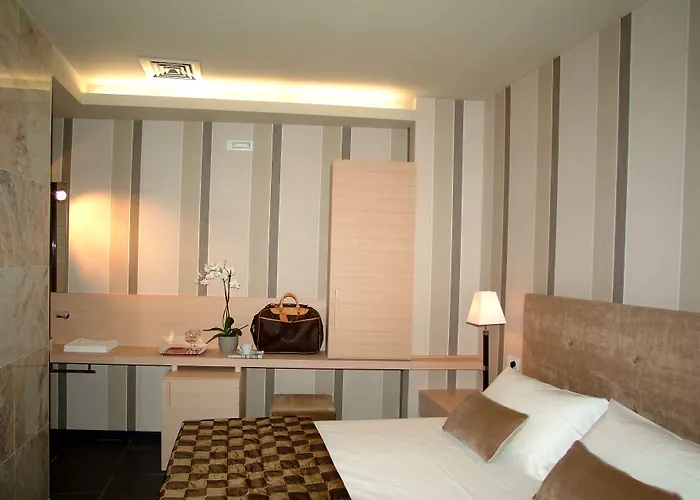 El Homs Palace Hotel