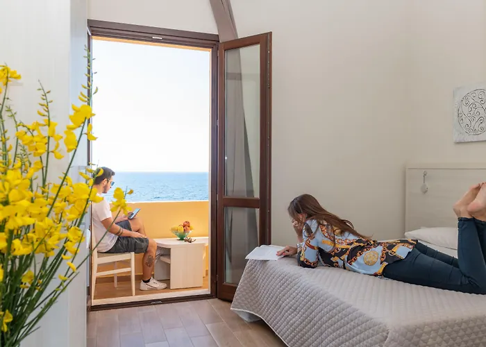 Hotel Bue Marino
